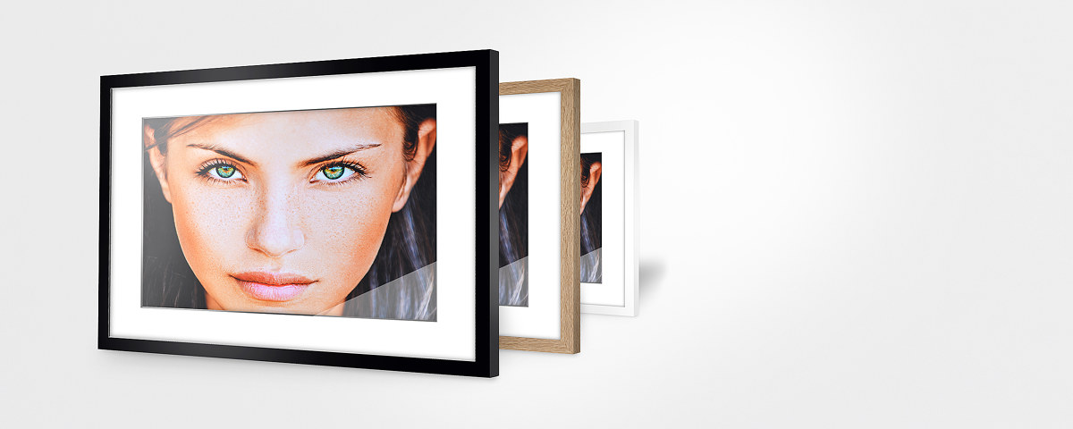 Beauty Portrait Grauverlauf Hahnemuehle Gerahmt Aufgereiht