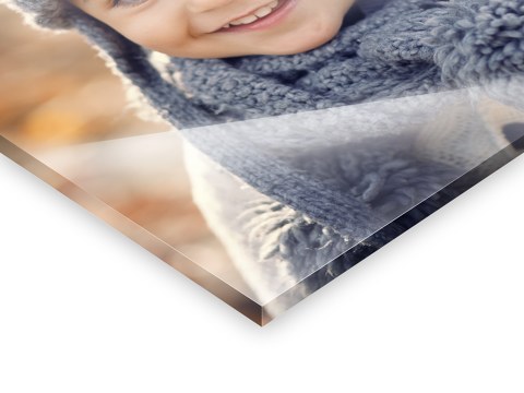 Lachendes Kind Mit Muetze