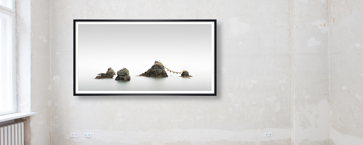 Torii Meoto Iwa Japan