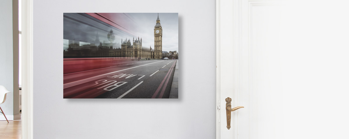 Tower Bridge und Bus in London