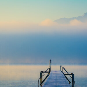 Chiemsee im Nebel