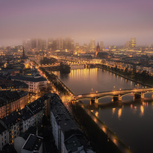 Frankfurter Skyline im Nbeel