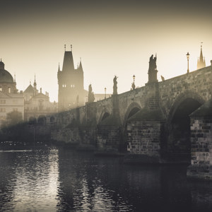 Karlsbruecken Panorama de Praga