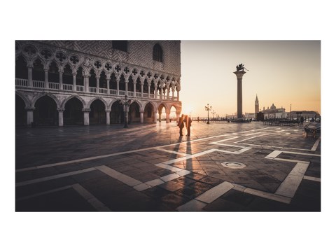 Sonnenaufgang am Piazza San Marco Venedig