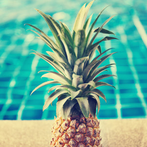 Ananas am Pool