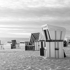 photo de chaises de plage